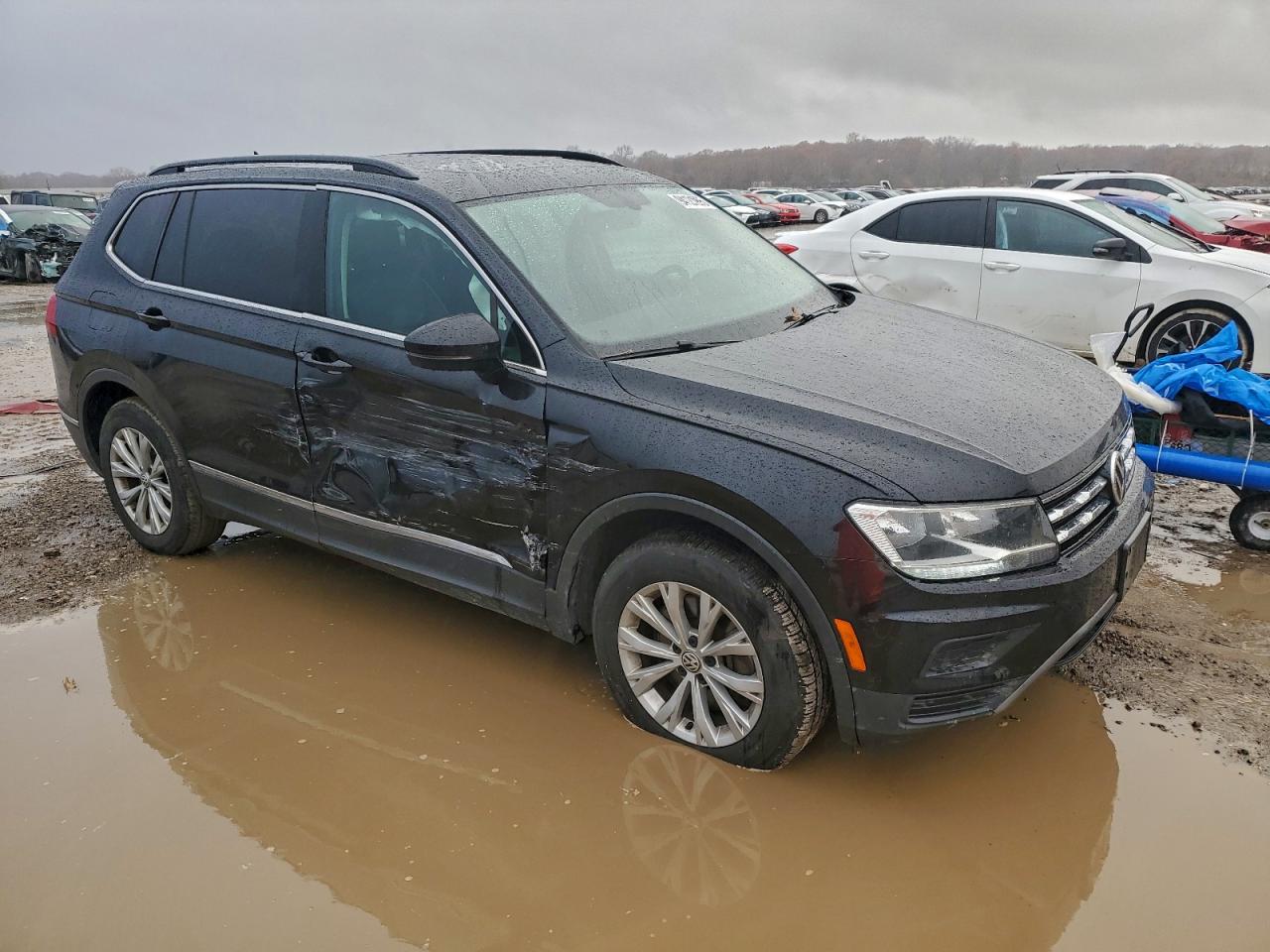 VOLKSWAGEN TIGUAN SE