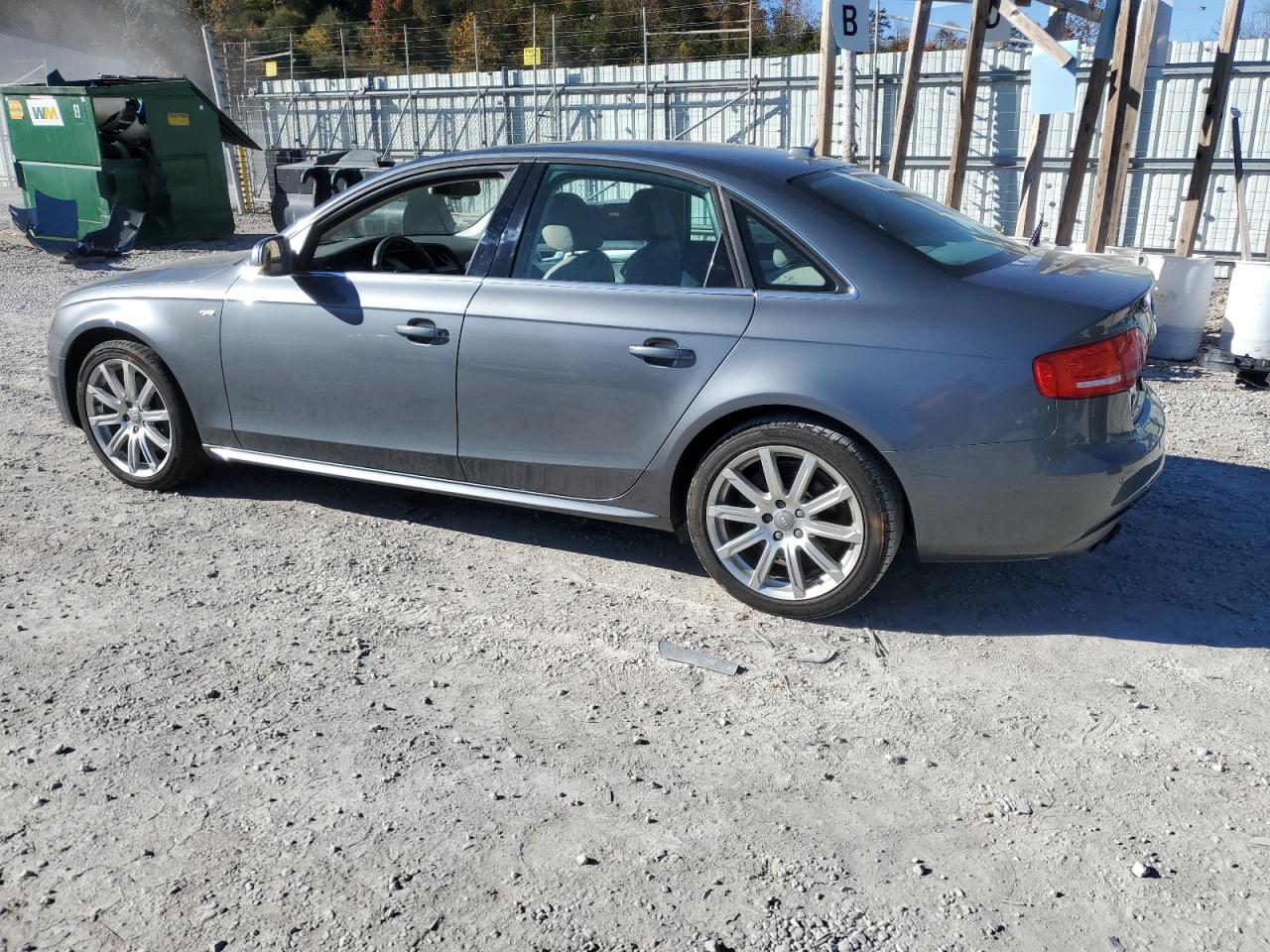 AUDI A4 PREMIUM PLUS