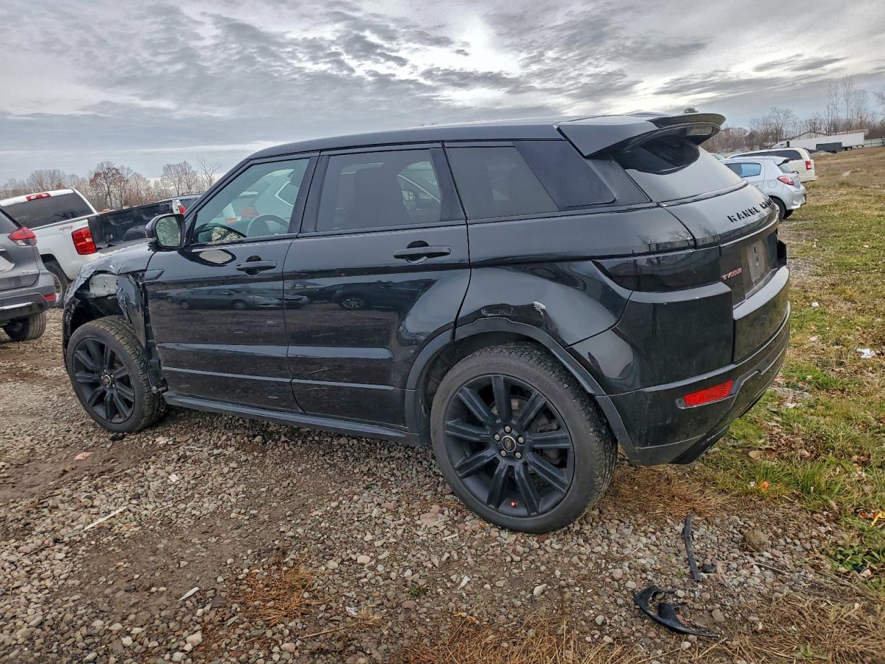 LAND ROVER RANGE ROVER DYNAMIC PREMIUM