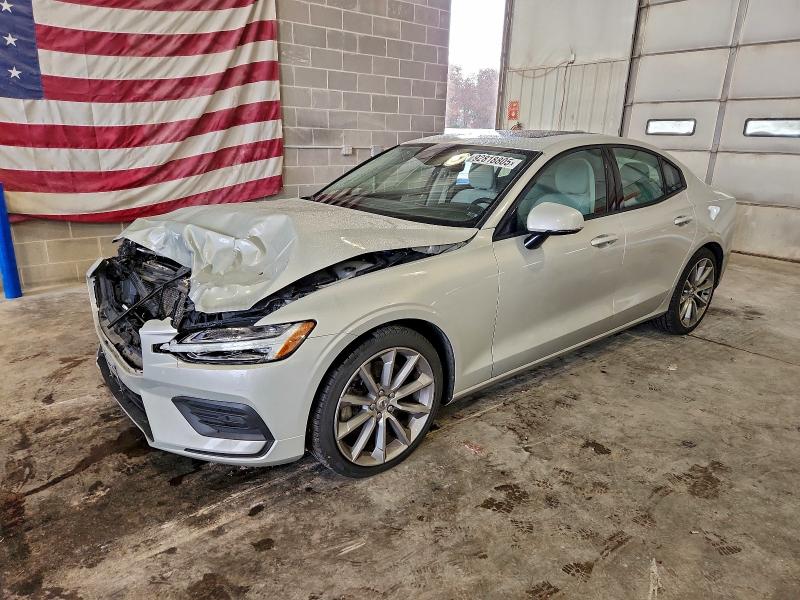 Global Auto Auctions: 2020 VOLVO S60 T6 MOM