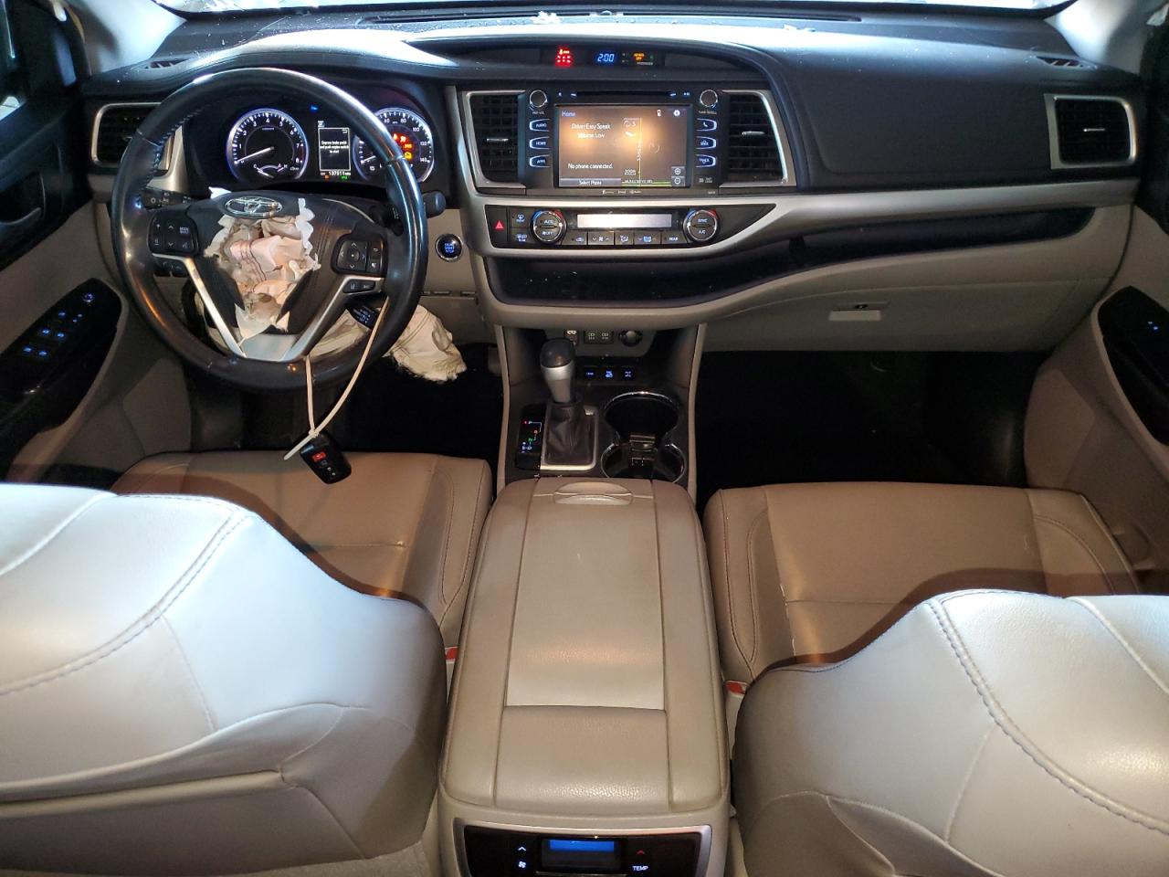 TOYOTA HIGHLANDER SE