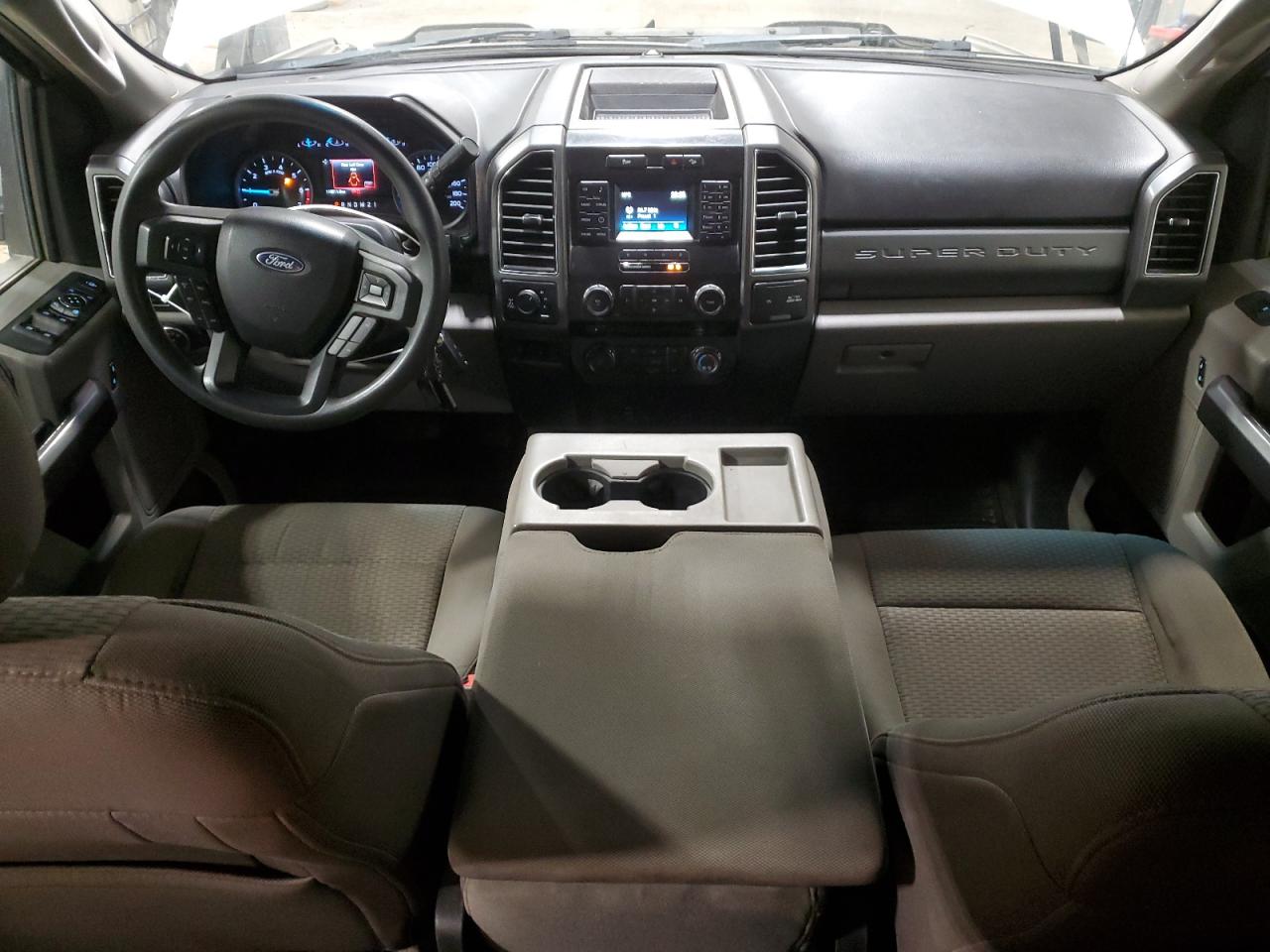 FORD F-350 SUPER DUTY