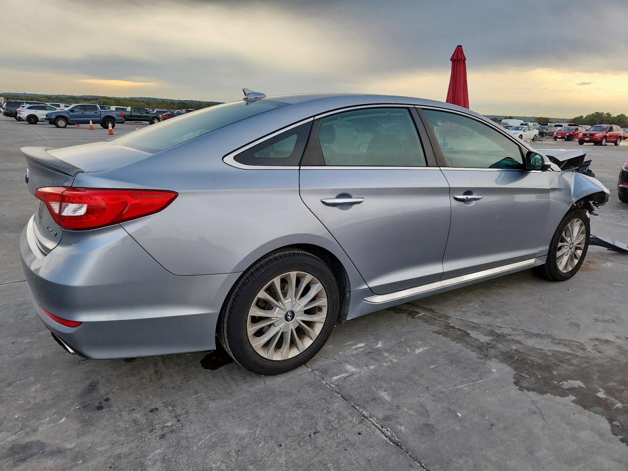 HYUNDAI SONATA SPORT