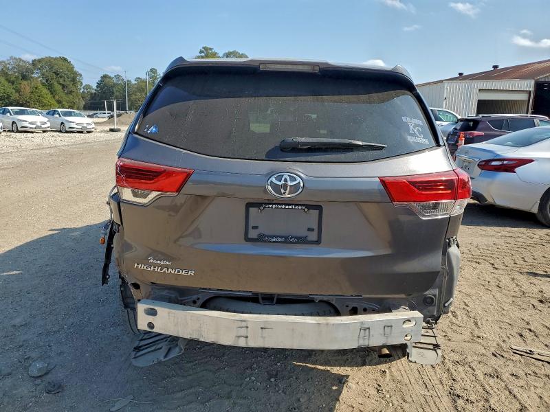 2017 TOYOTA HIGHLANDER #3297069492
