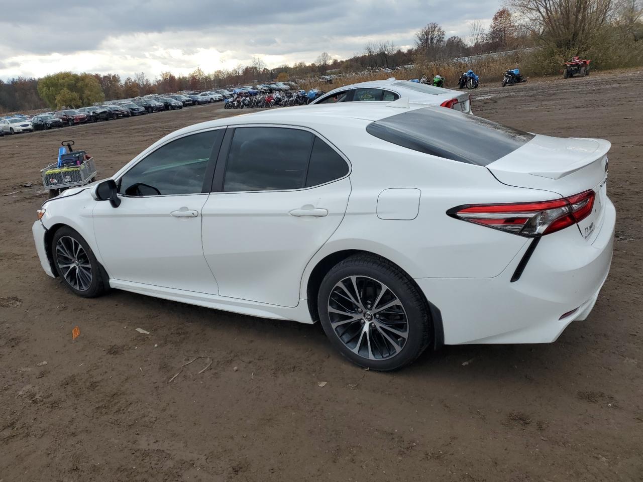 TOYOTA CAMRY L