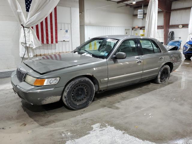 Global Auto Auctions: 2002 MERCURY MARQUIS