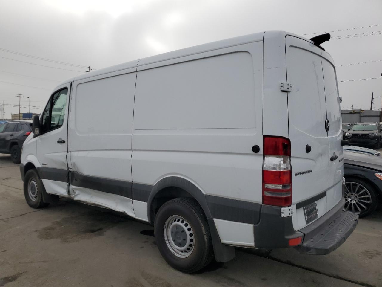 MERCEDES-BENZ SPRINTER 2500