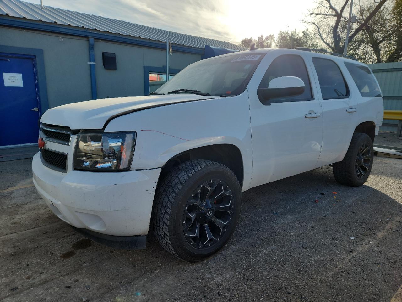 CHEVROLET TAHOE K1500 LT