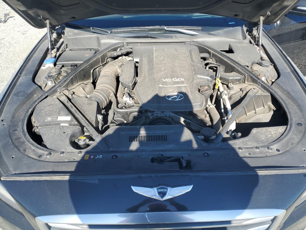 HYUNDAI GENESIS 3.8L