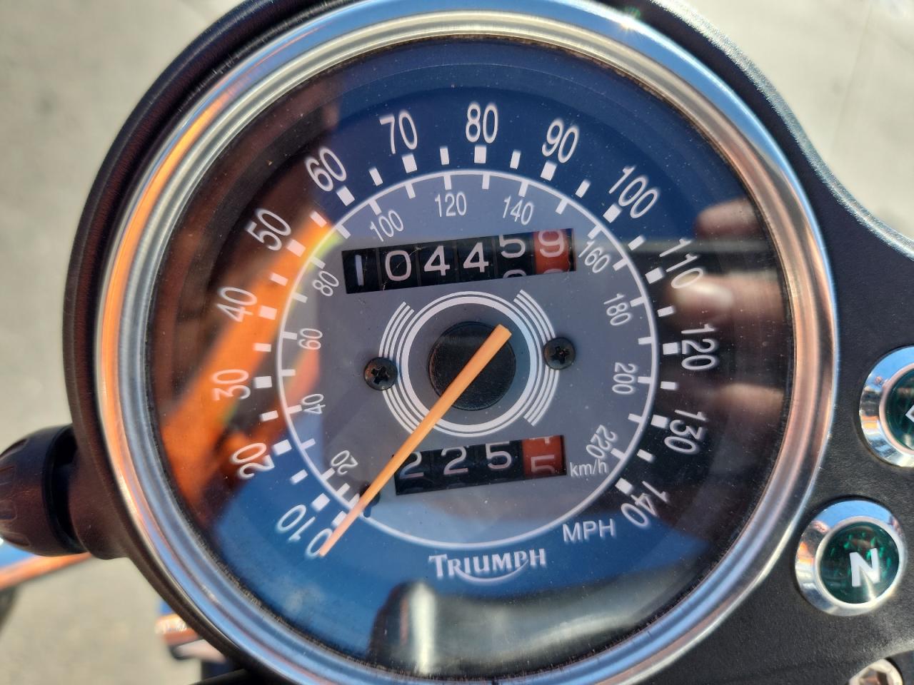 Lot #3290640790 2004 TRIUMPH MOTORCYCLE BONNEVILLE