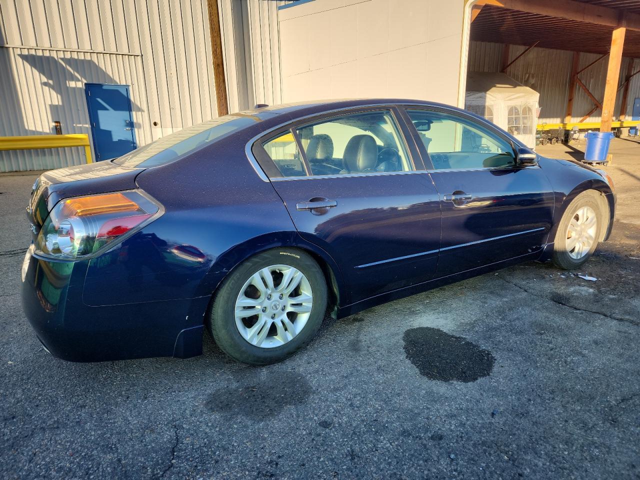 NISSAN ALTIMA BASE