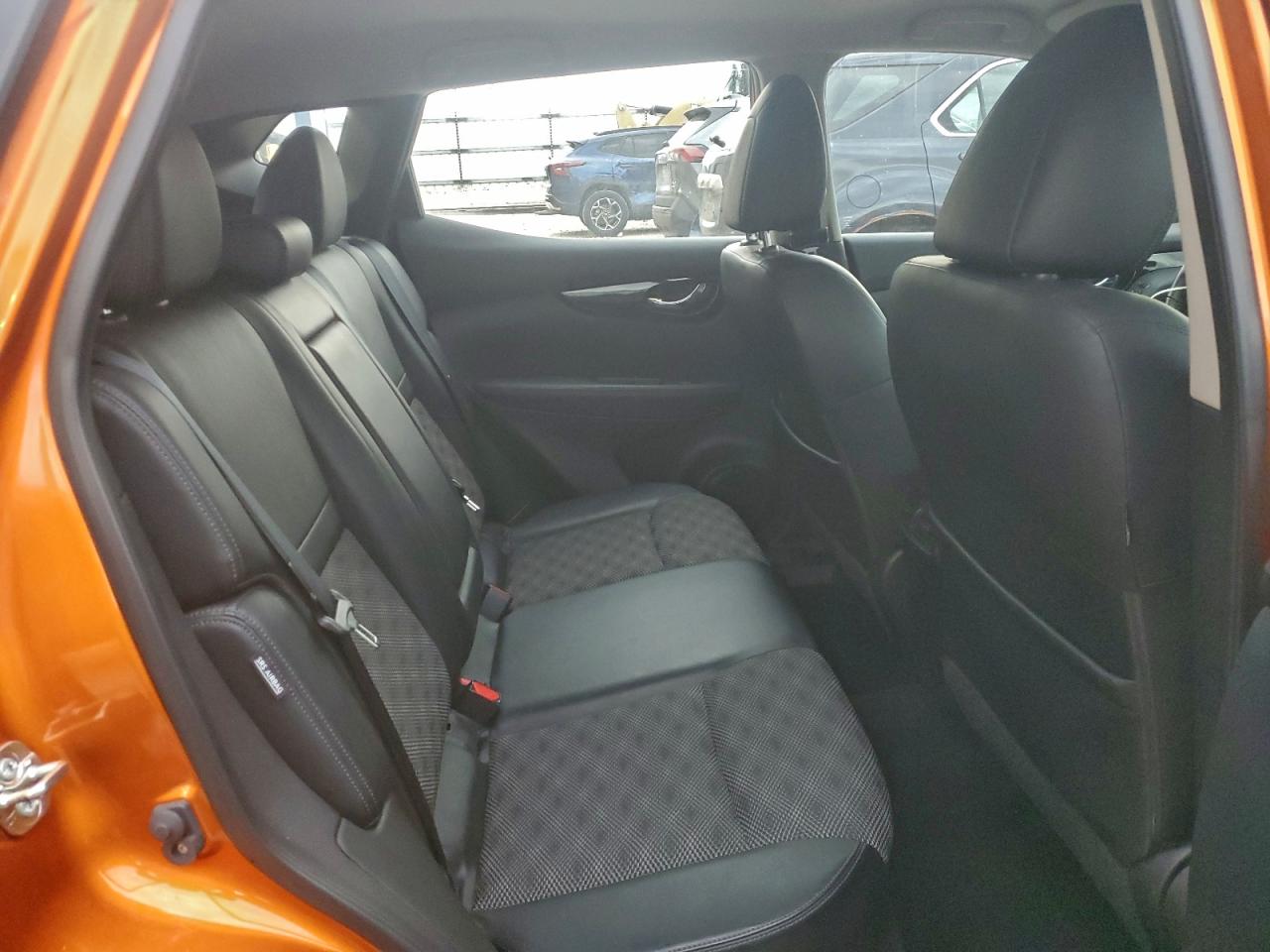 NISSAN ROGUE SPORT SV