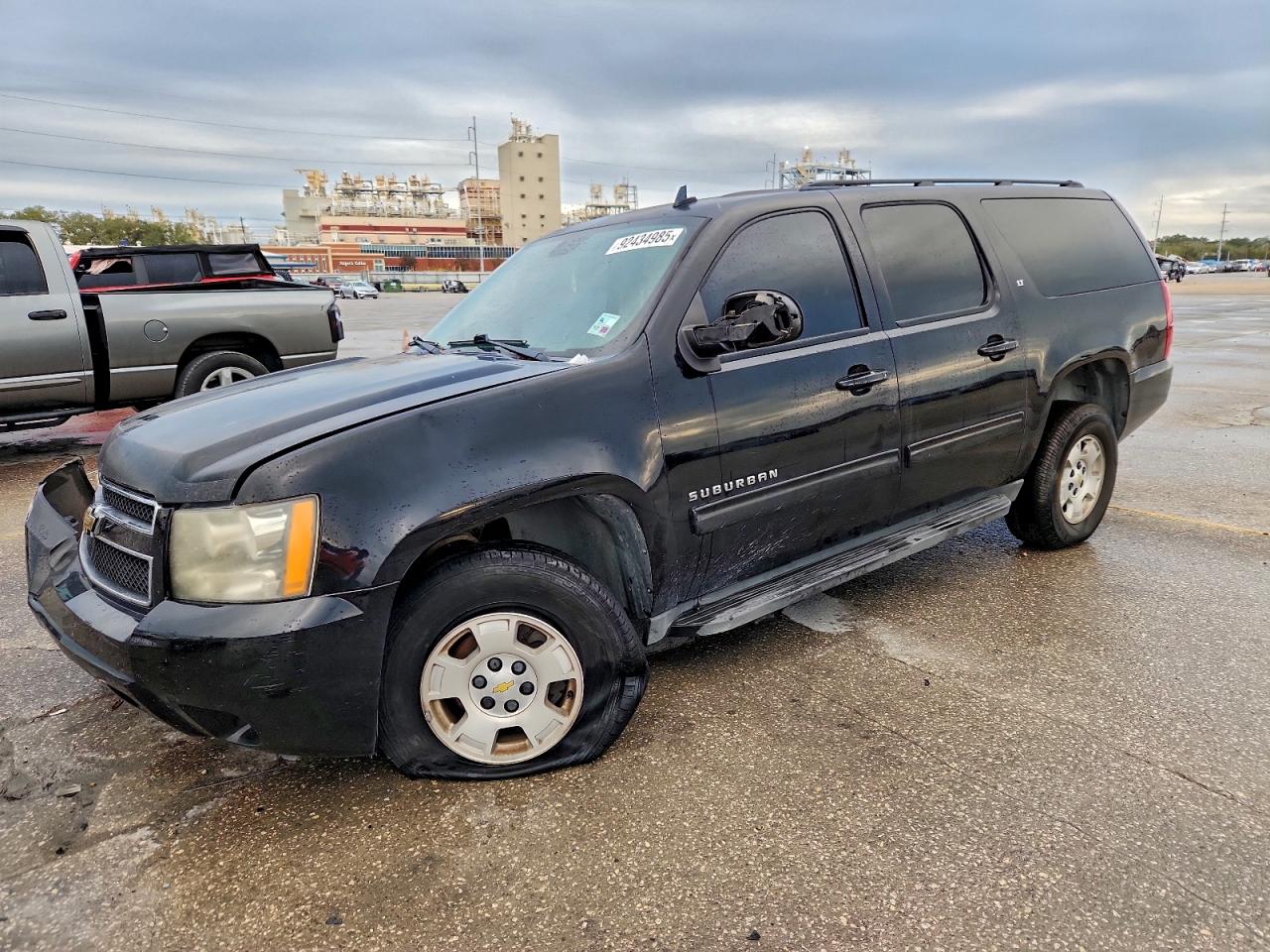 CHEVROLET SUBURBAN C1500 LT