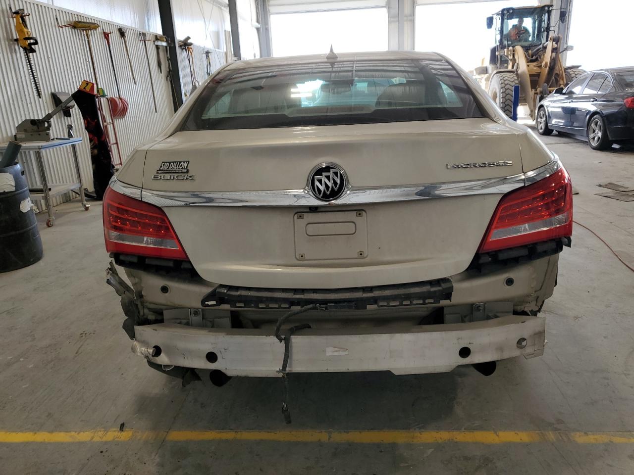 BUICK LACROSSE PREMIUM