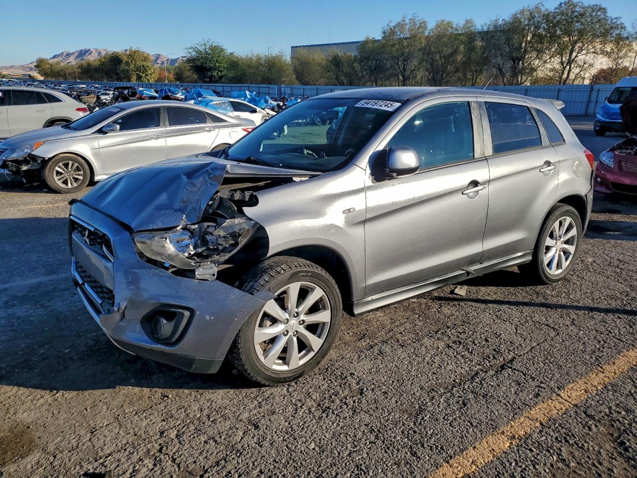 MITSUBISHI OUTLANDER ES