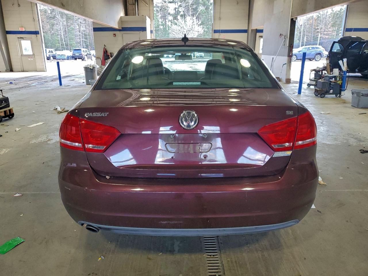 VOLKSWAGEN PASSAT SE
