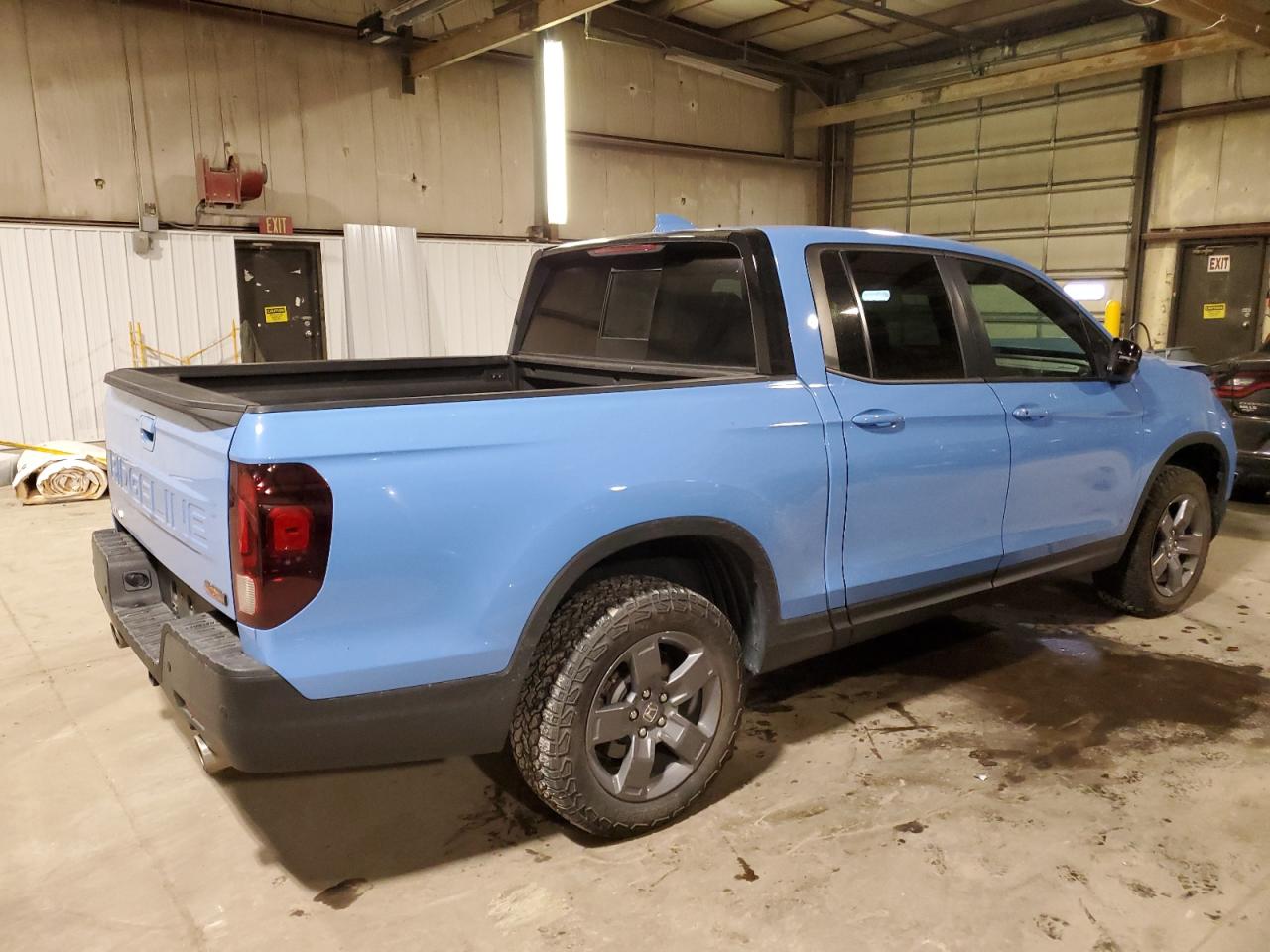 HONDA RIDGELINE TRAIL SPORT