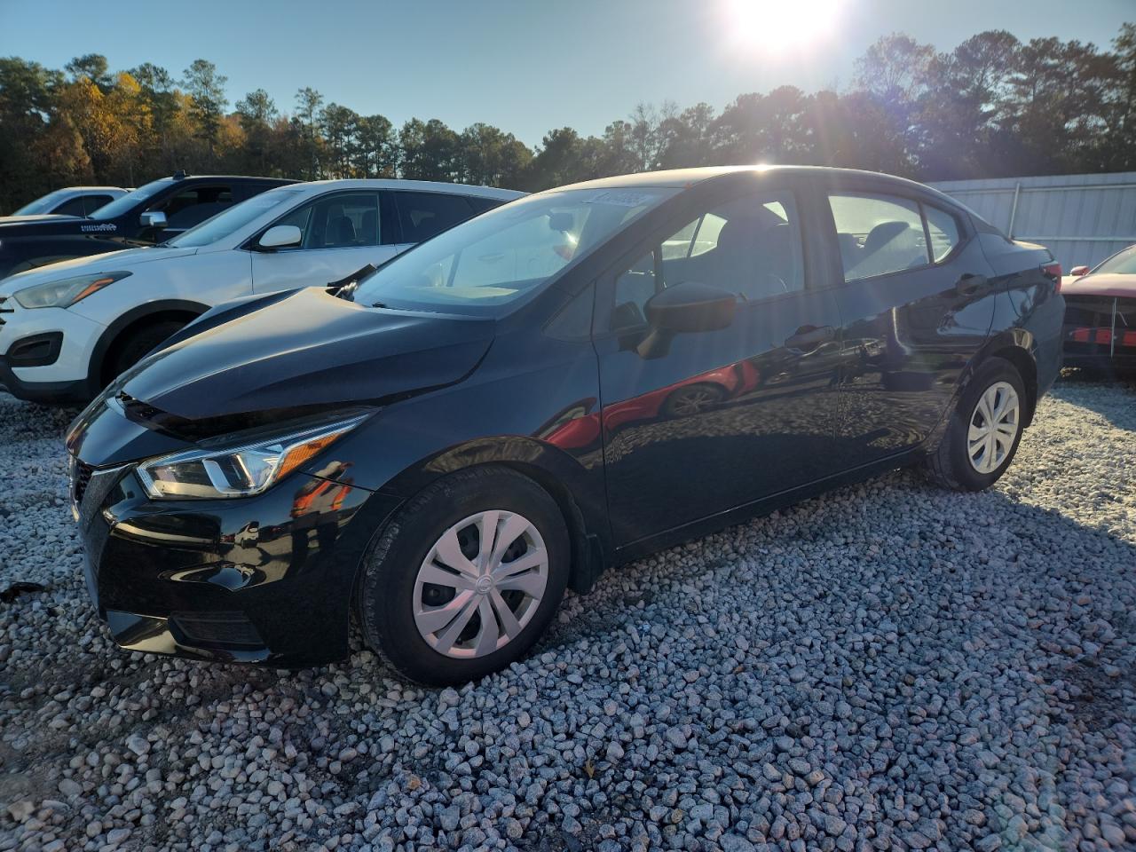 NISSAN VERSA S