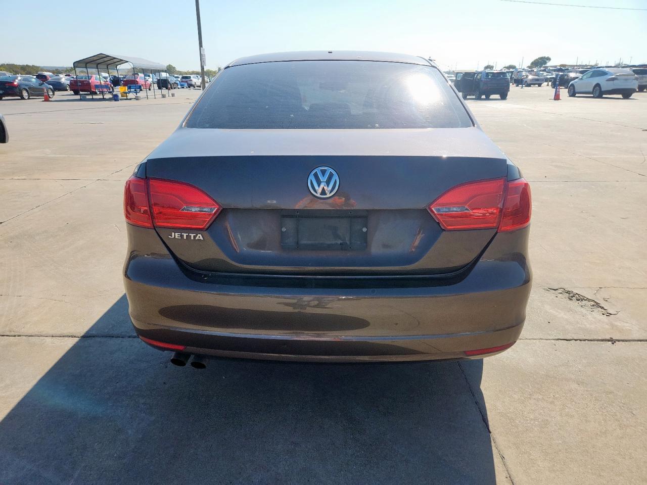 VOLKSWAGEN JETTA BASE