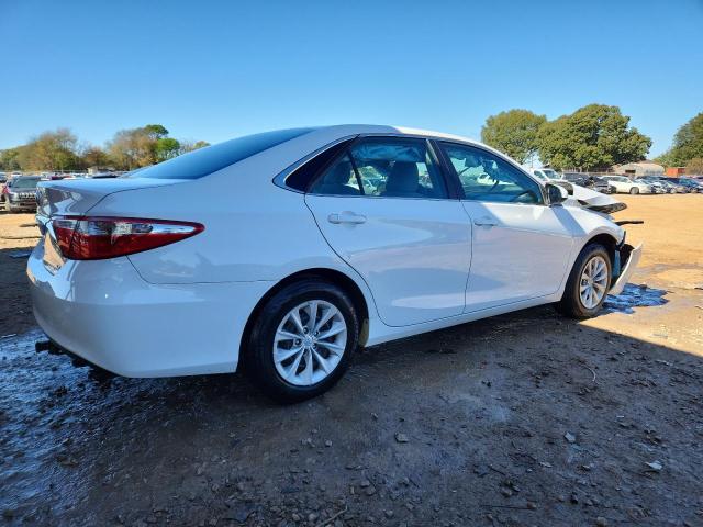 2015 TOYOTA CAMRY LE #3285736661