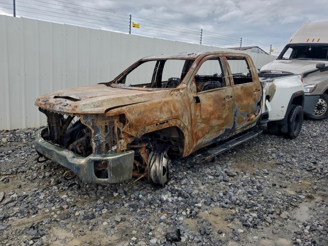 GMC SIERRA K3500 SLE