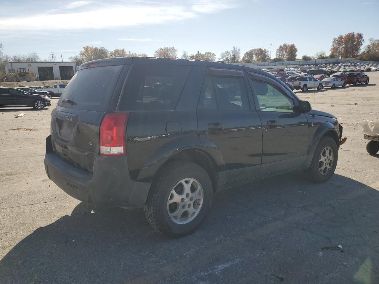 Lot #3298022139 2004 SATURN VUE