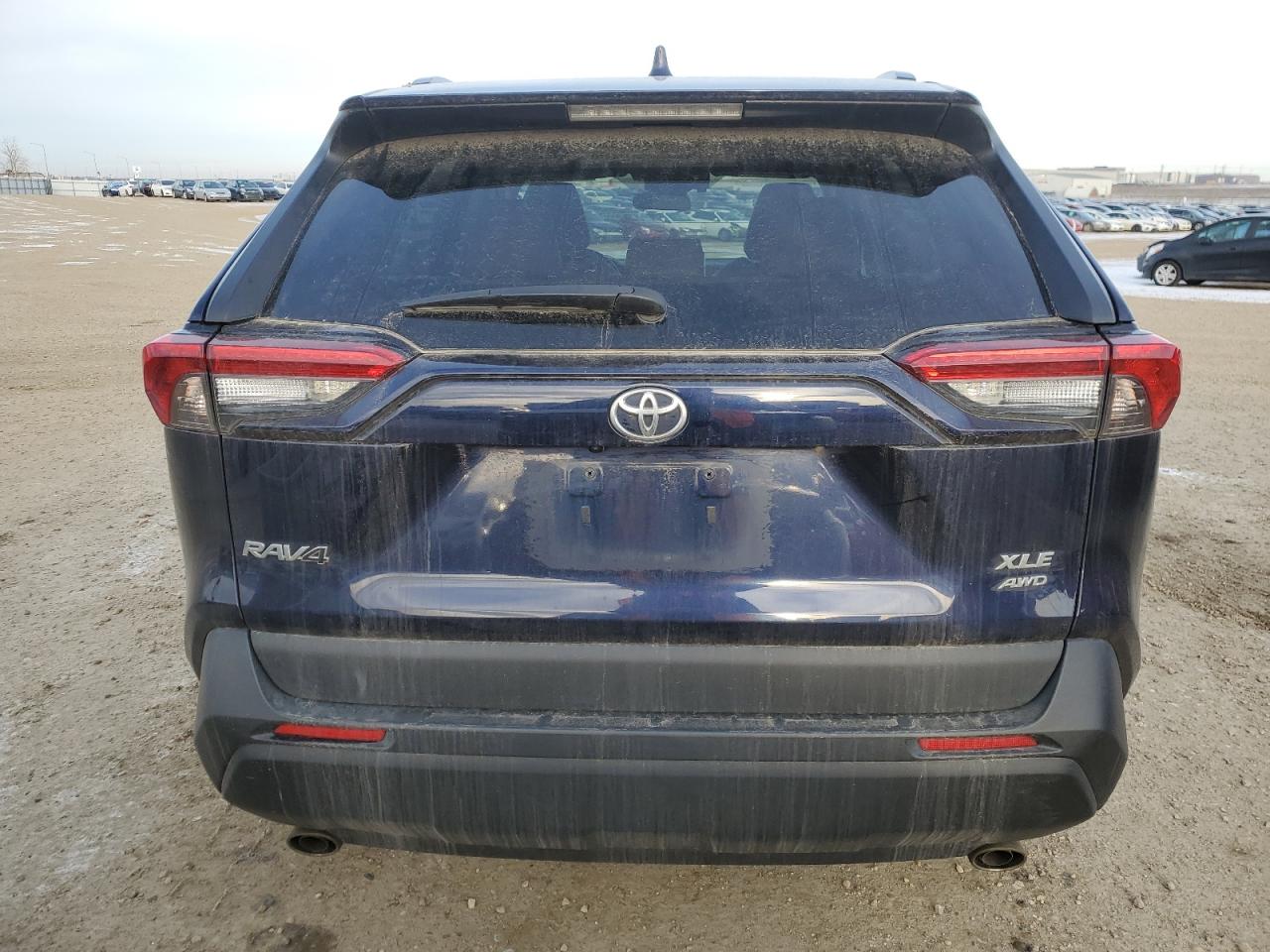 TOYOTA RAV4 XLE
