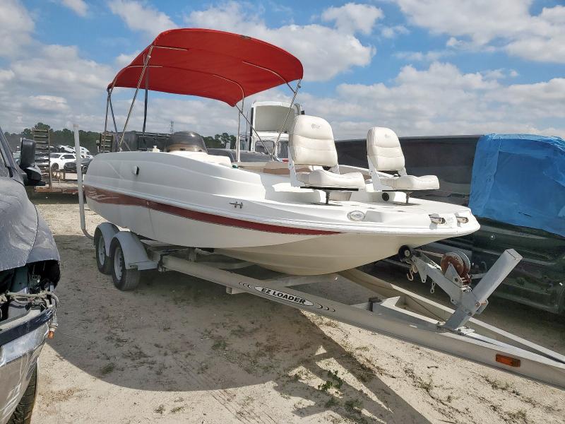 Global Auto Auctions: 2002 STAR BOATW/TRL