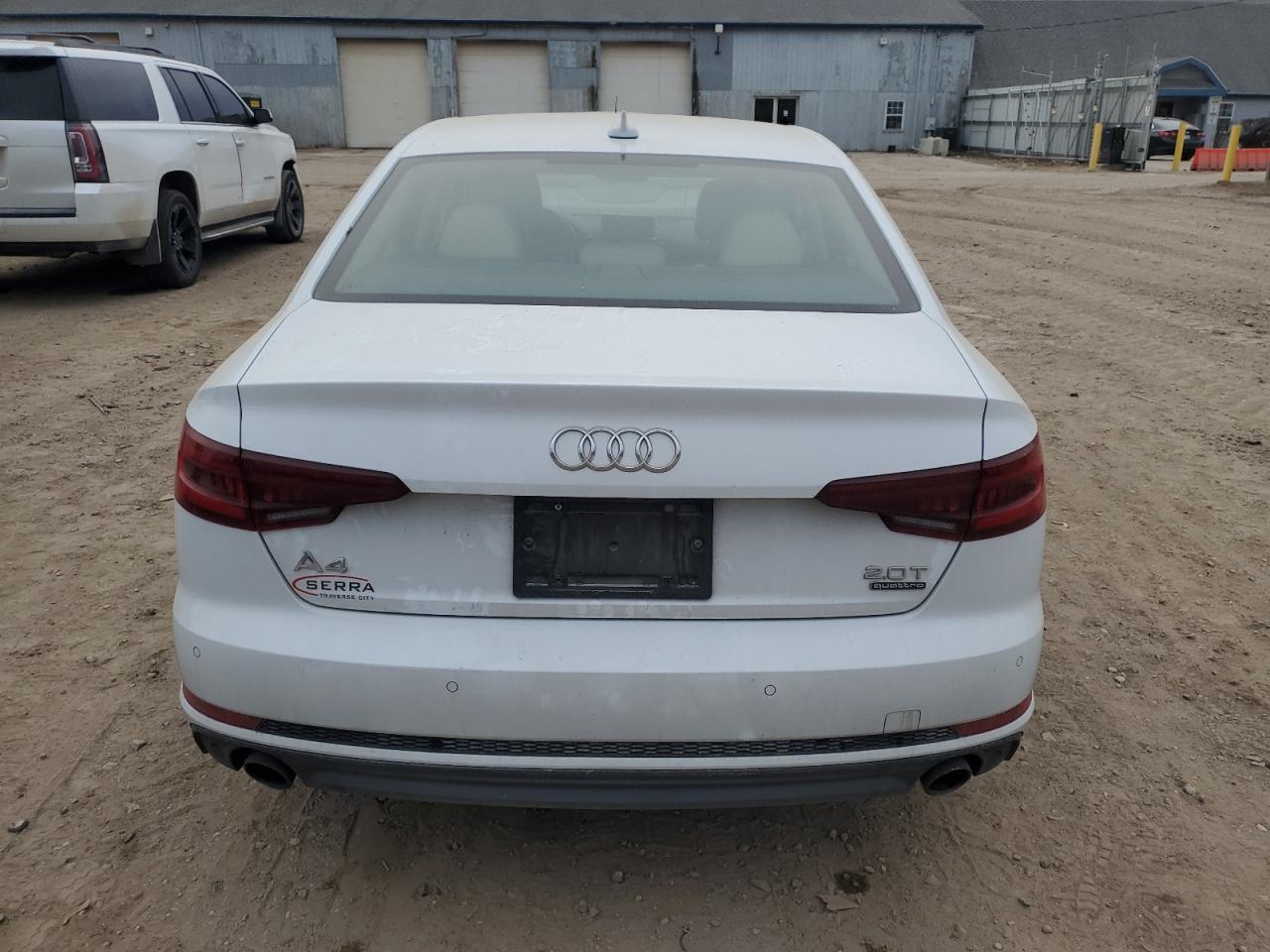 AUDI A4 PREMIUM PLUS