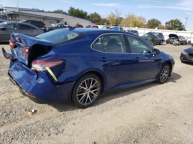 2024 TOYOTA CAMRY XLE #3303555032
