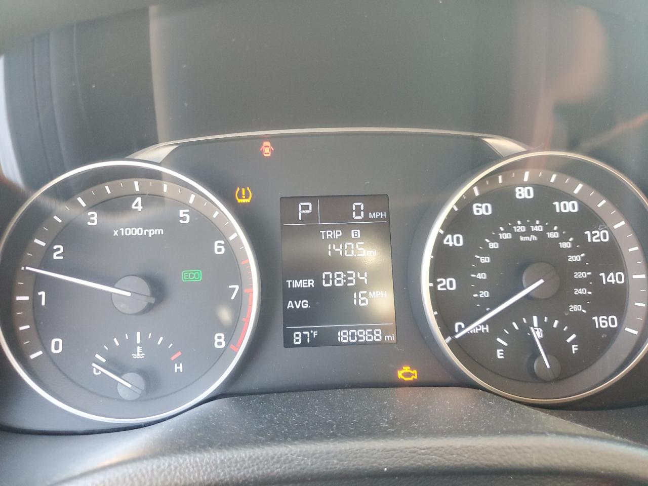 Lot #3301829357 2017 HYUNDAI ELANTRA SE