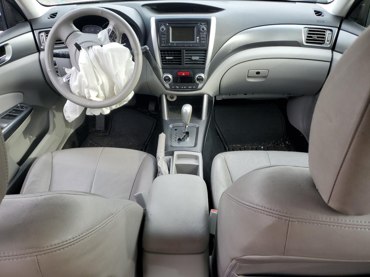 SUBARU FORESTER TOURING