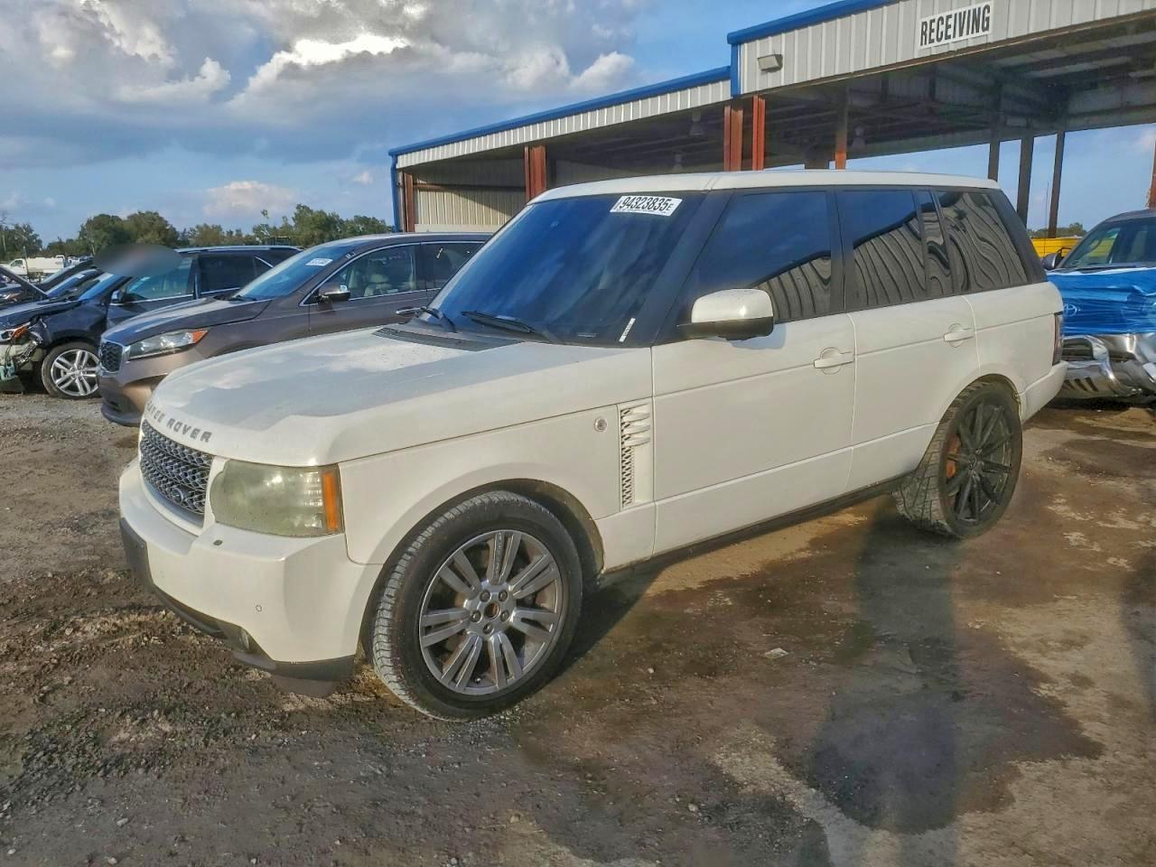 LAND ROVER RANGE ROVER HSE LUXURY