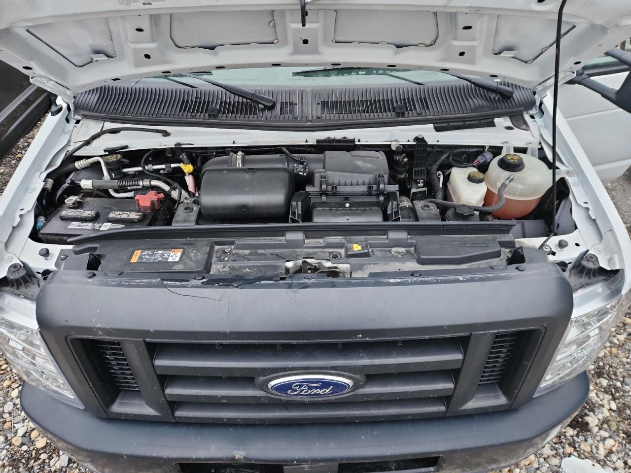 FORD ECONOLINE E350 SUPER DUTY CUTAWAY VAN