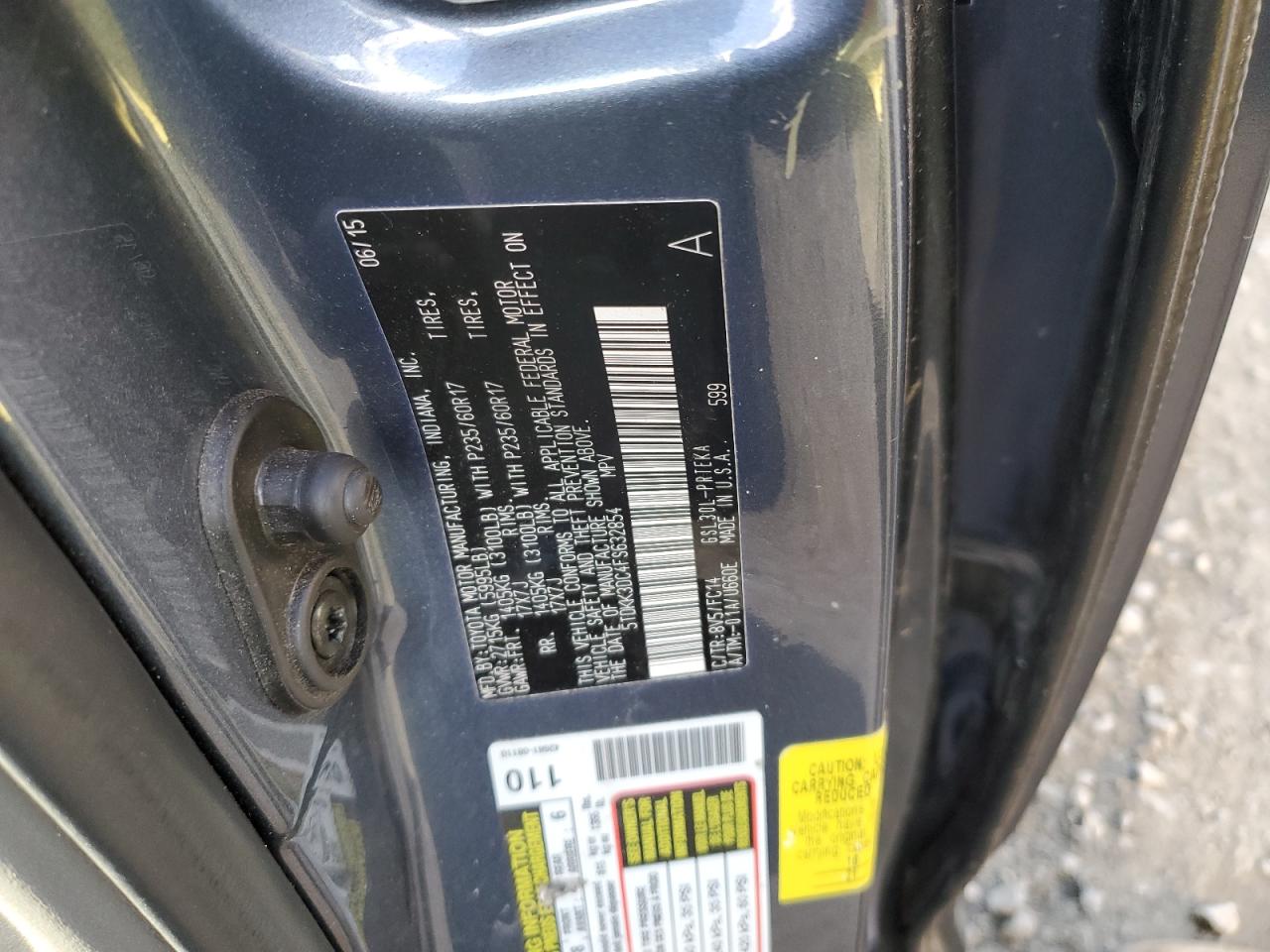 Lot #3298105174 2015 TOYOTA SIENNA LE