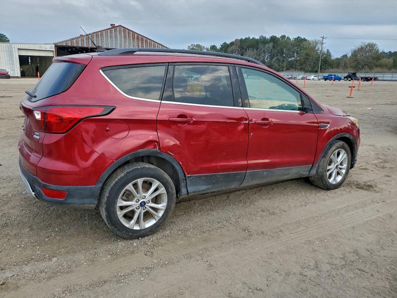 2019 FORD ESCAPE SEL #3302811931