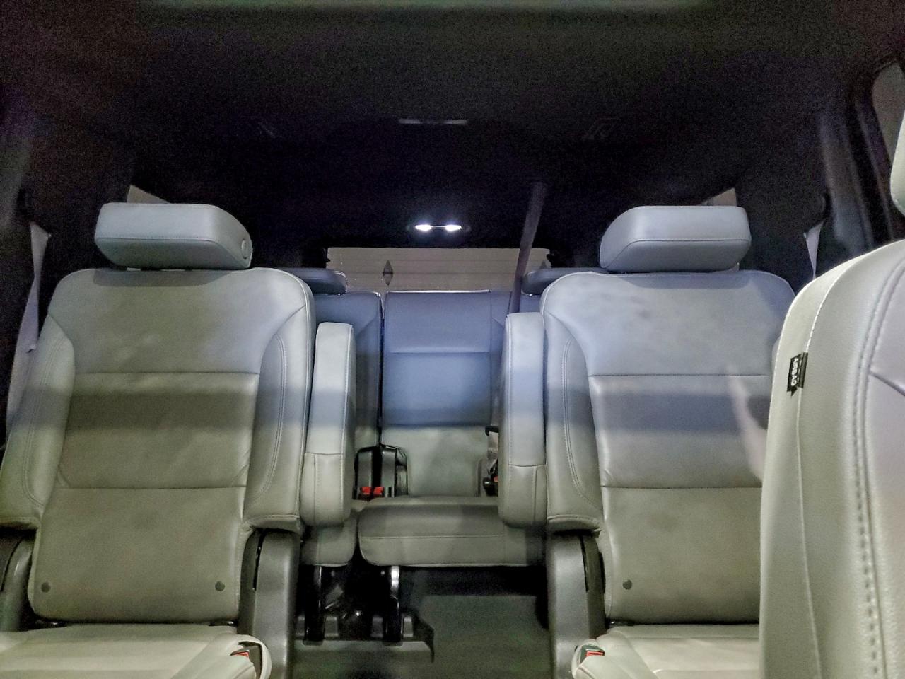 CHEVROLET SUBURBAN K1500 LT