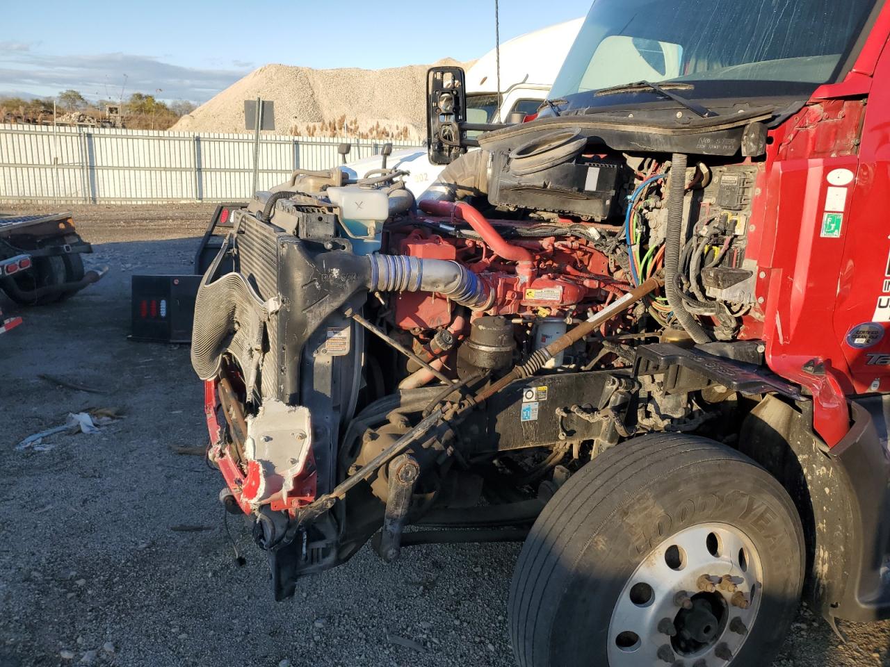 Lot #3284116565 2017 KENWORTH CONSTRUCTI