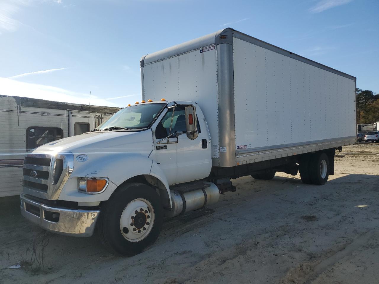 FORD F-750 SUPER DUTY