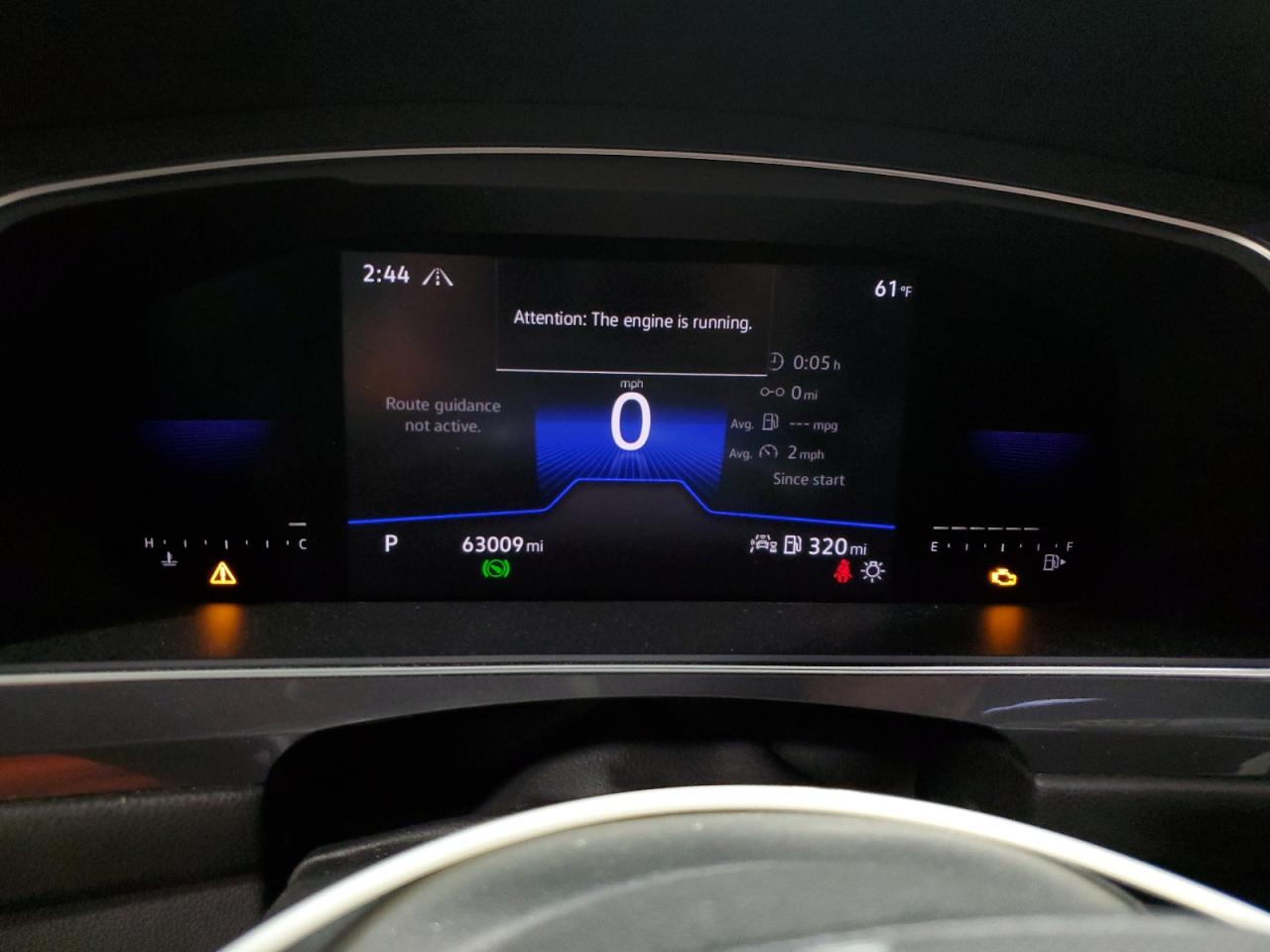 VOLKSWAGEN TIGUAN SE