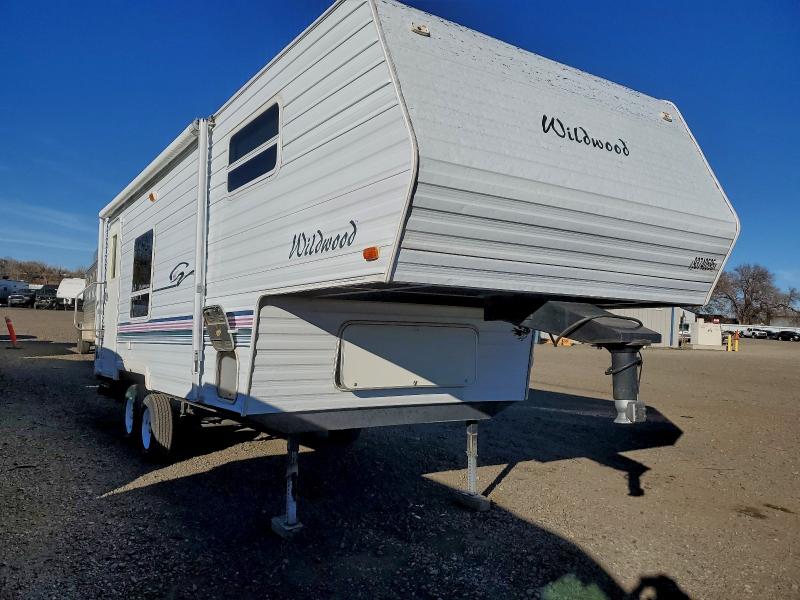 Global Auto Auctions: 2001 WILDCAT 5TH WHEEL