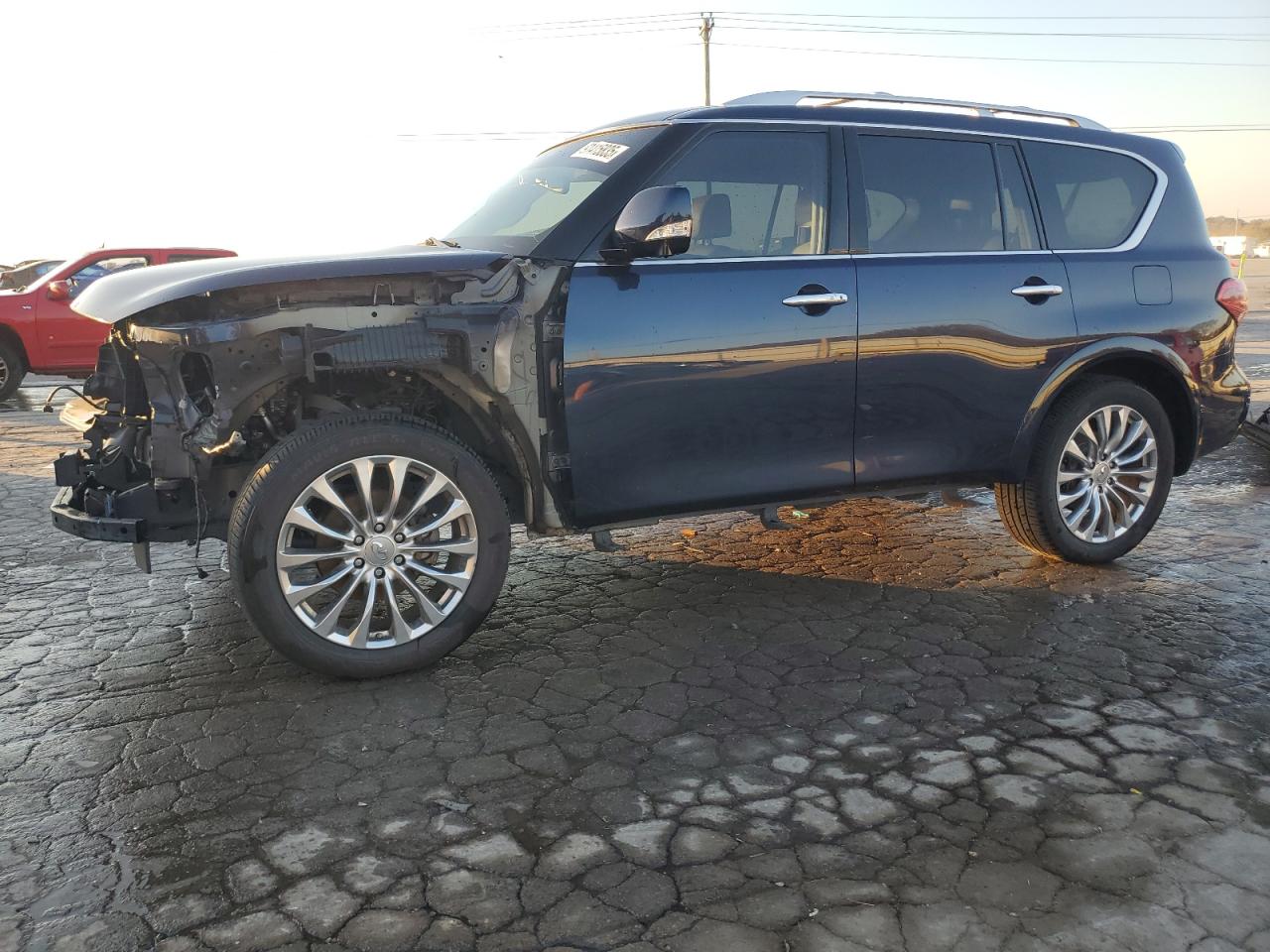 INFINITI QX80 BASE