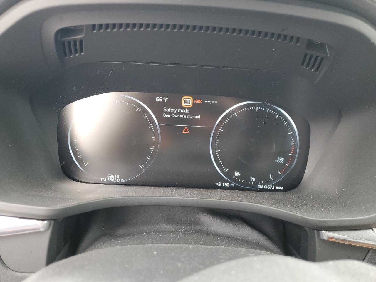 Lot #3311655229 2020 VOLVO XC60 T6 IN