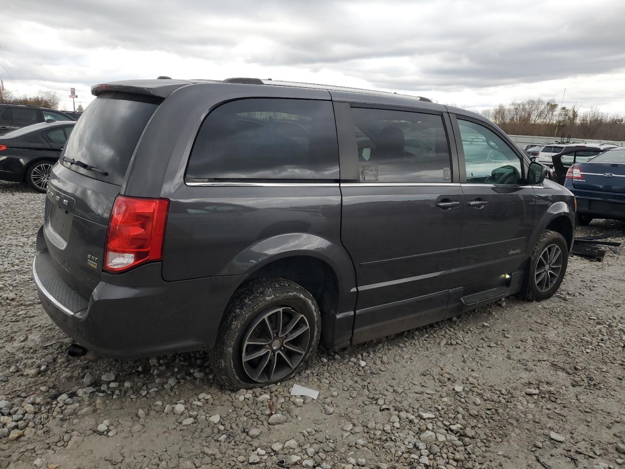 DODGE GRAND CARAVAN SXT