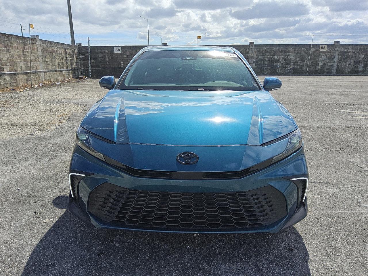 Lot #3311393321 2025 TOYOTA CAMRY XSE