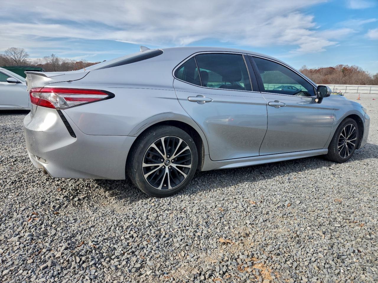 TOYOTA CAMRY L