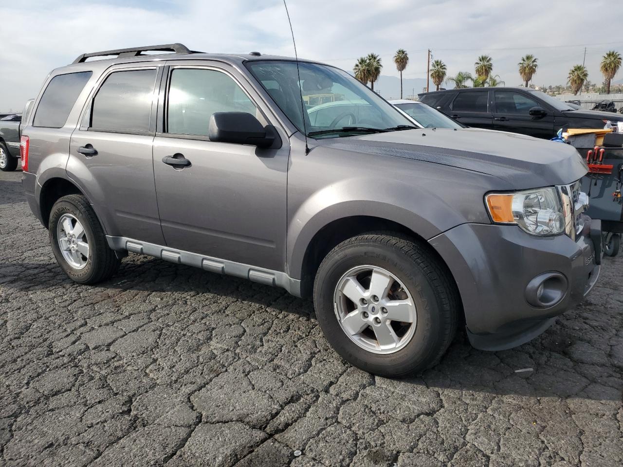 FORD ESCAPE XLT