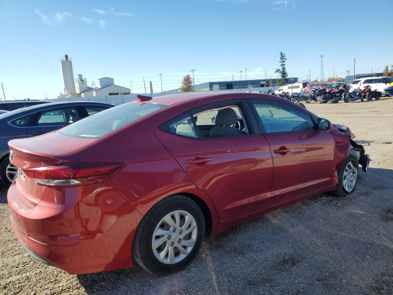 HYUNDAI ELANTRA SE