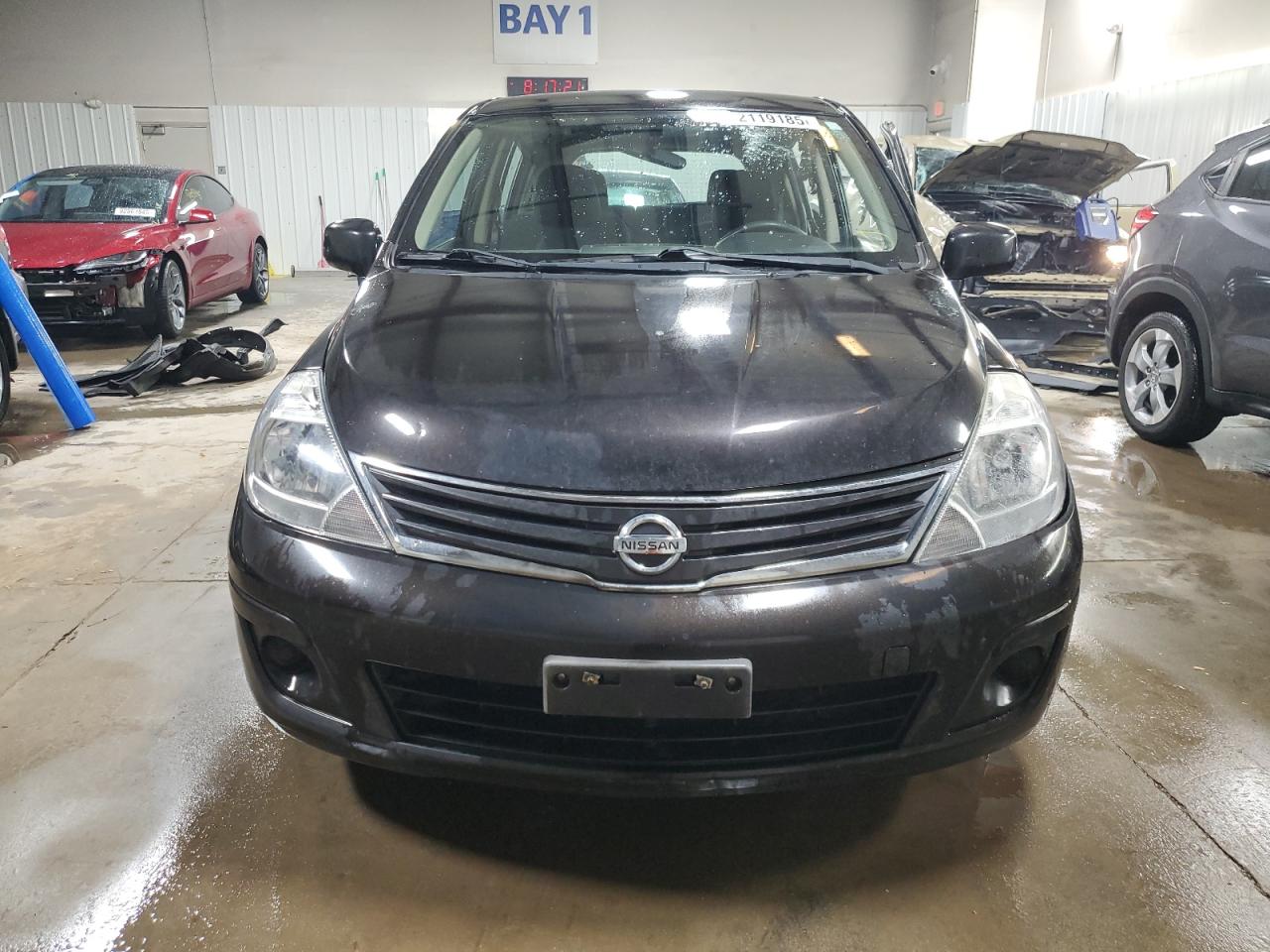NISSAN VERSA S