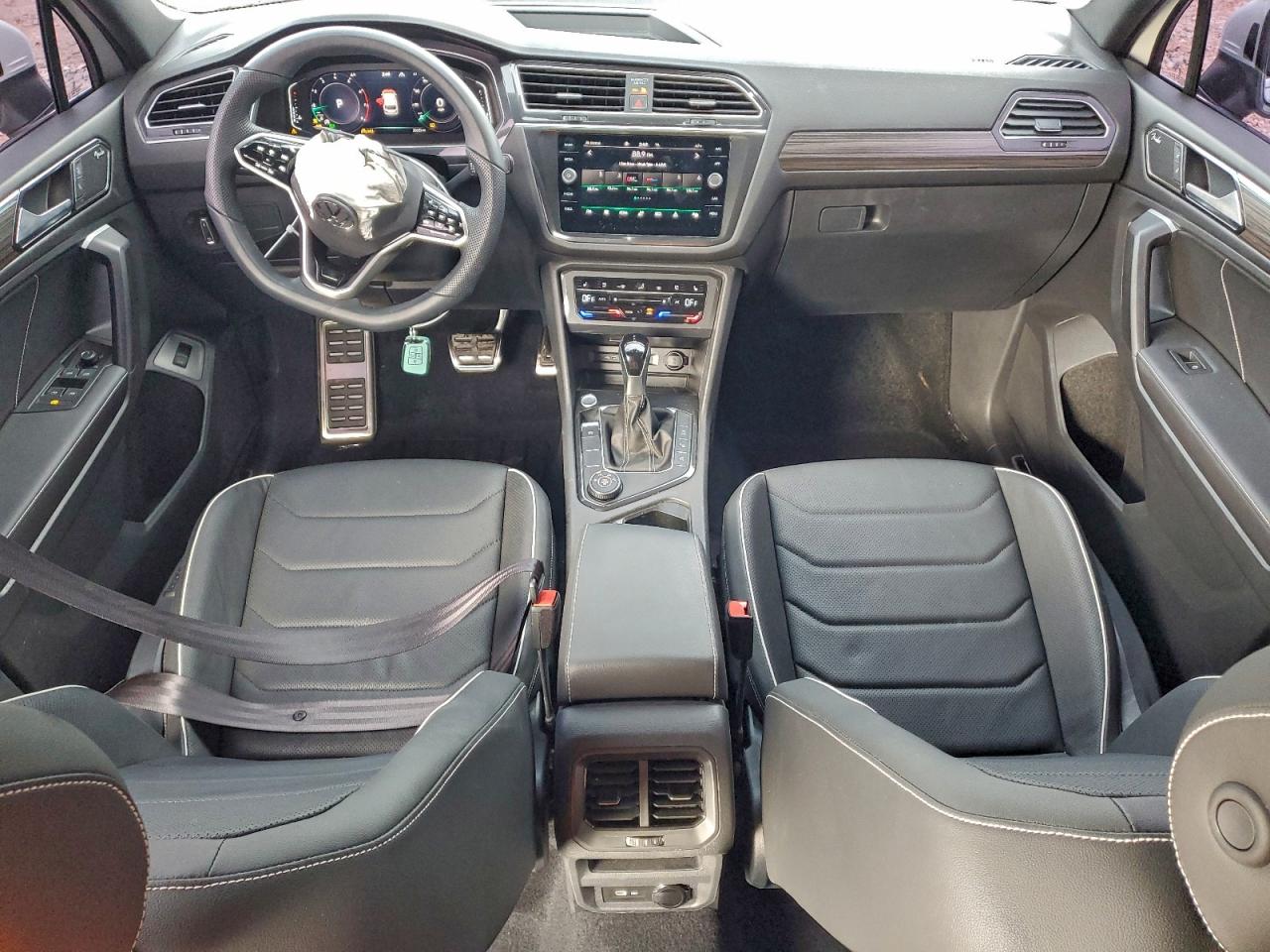 VOLKSWAGEN TIGUAN SEL R-LINE BLACK